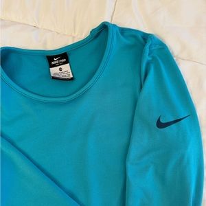 Nike teal/blue long sleeve dri-fit shirt size xs